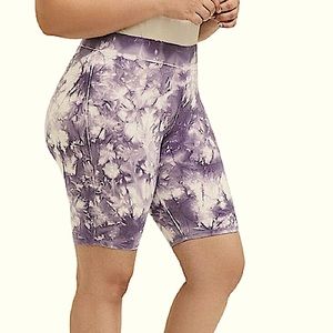 TORRID: 9 Inch Signature Waist Purple Tie Dye Bike Short -Size 1 / 1X